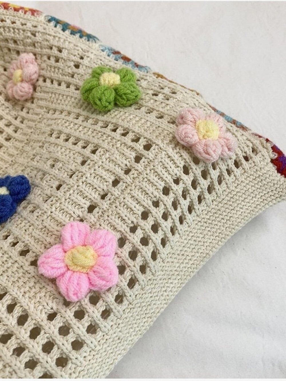 Flower Embellished Handwoven Shoulder Bag - Picture 4 of 9